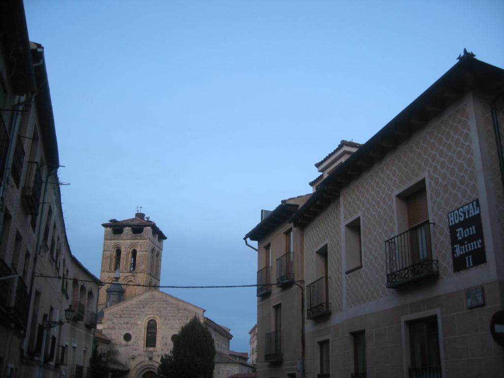 Hostal Don Jaime II Segovia Dış mekan fotoğraf