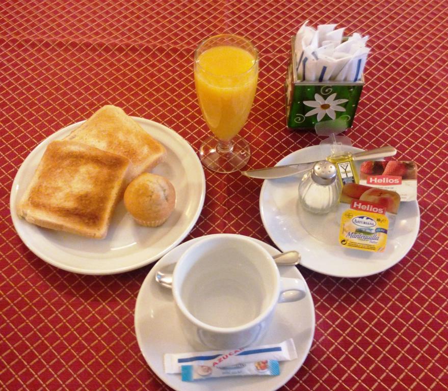 Hostal Don Jaime II Segovia Dış mekan fotoğraf