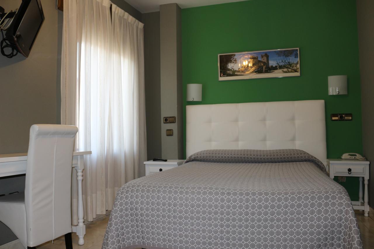 Hostal Don Jaime II Segovia Dış mekan fotoğraf