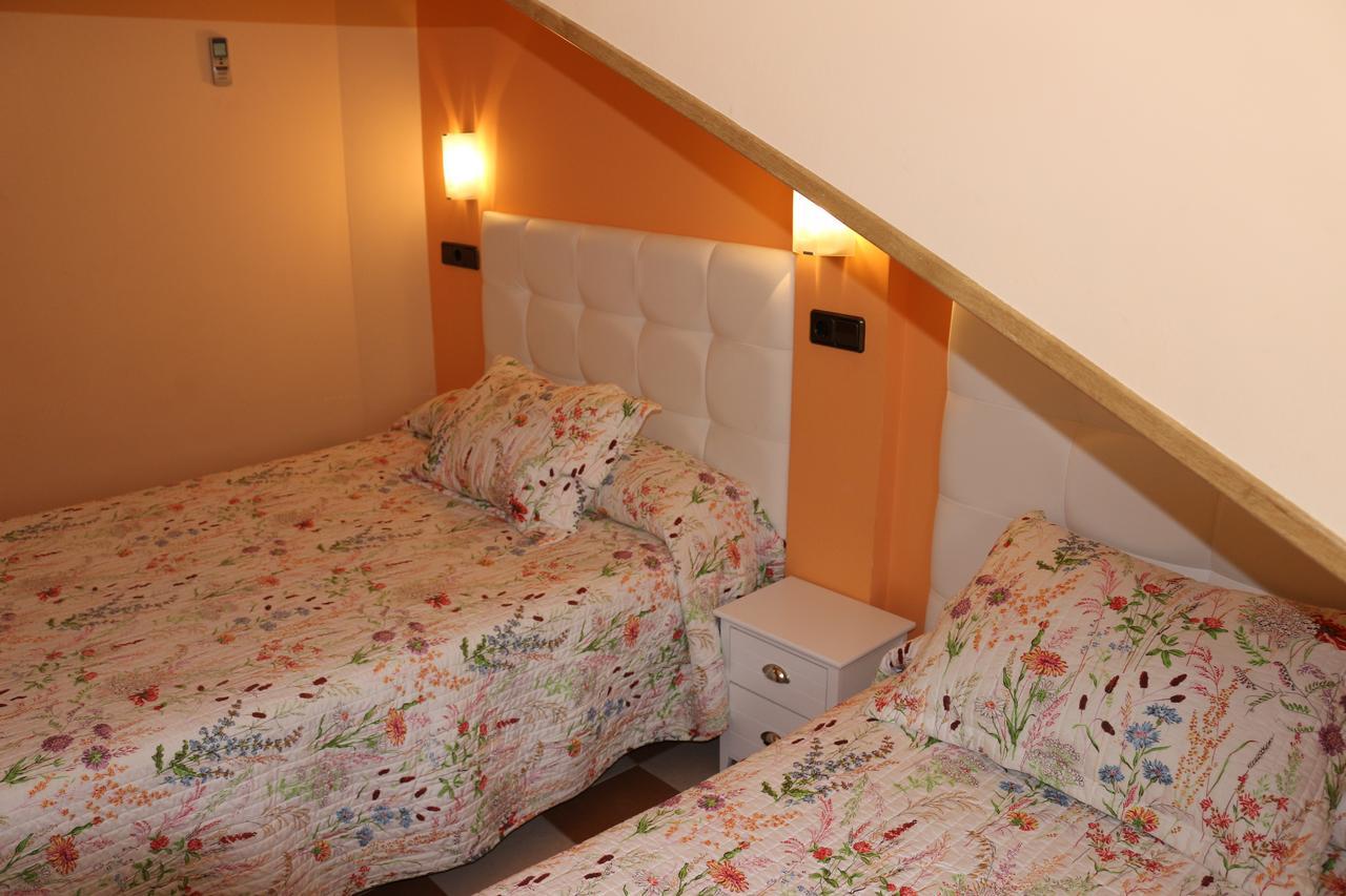 Hostal Don Jaime II Segovia Dış mekan fotoğraf