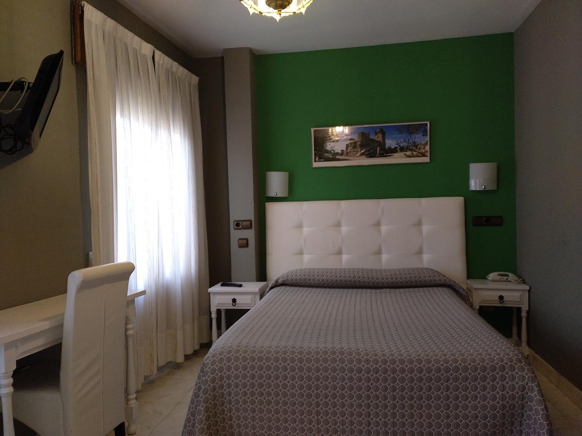 Hostal Don Jaime II Segovia Dış mekan fotoğraf